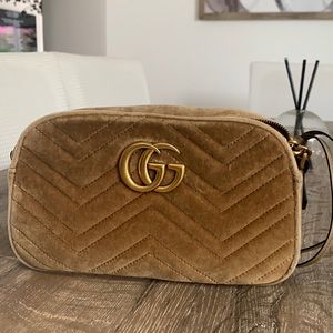 Gucci marmont bag . Used caramel color